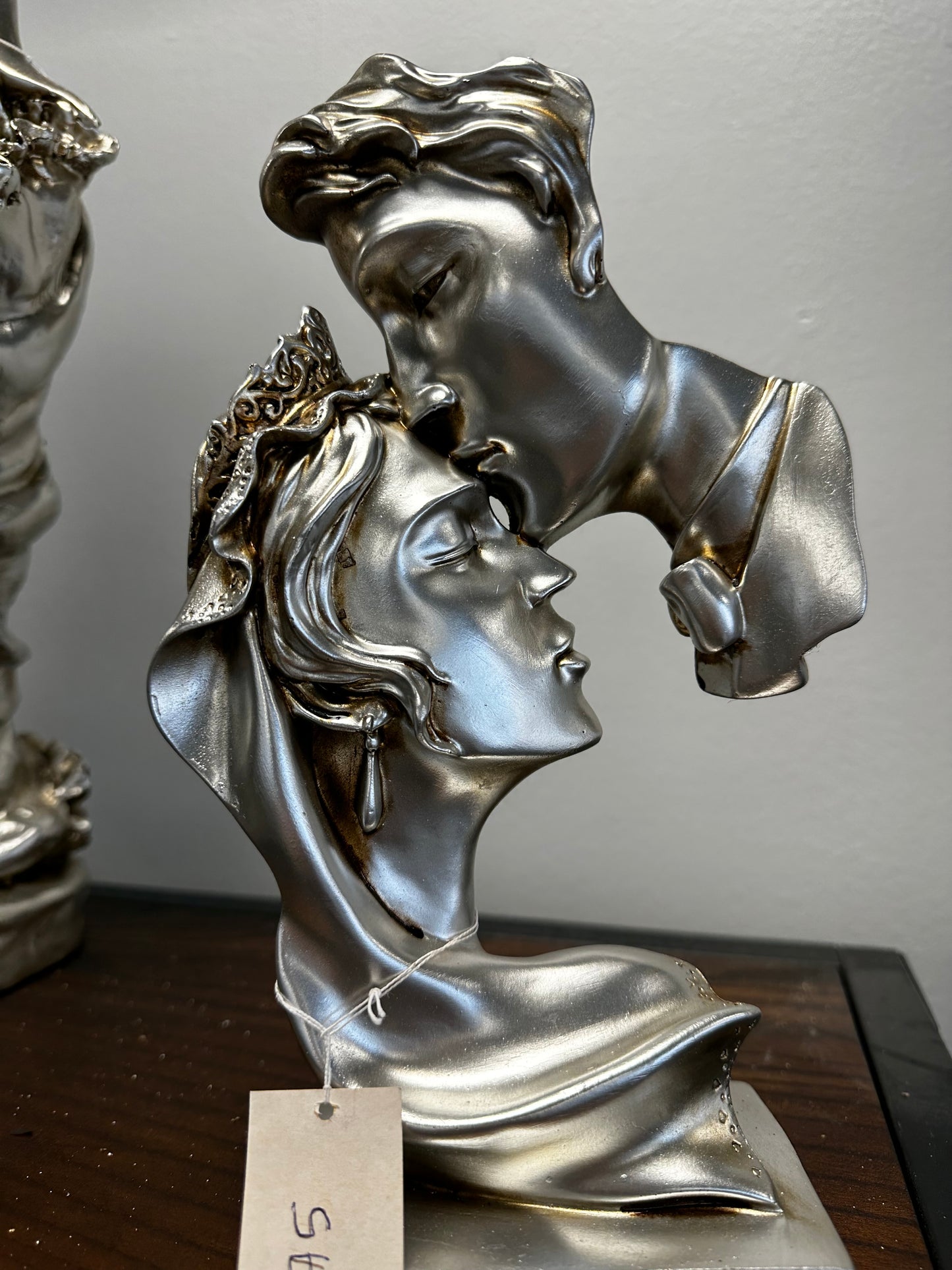 Romantic Couple Sculpture