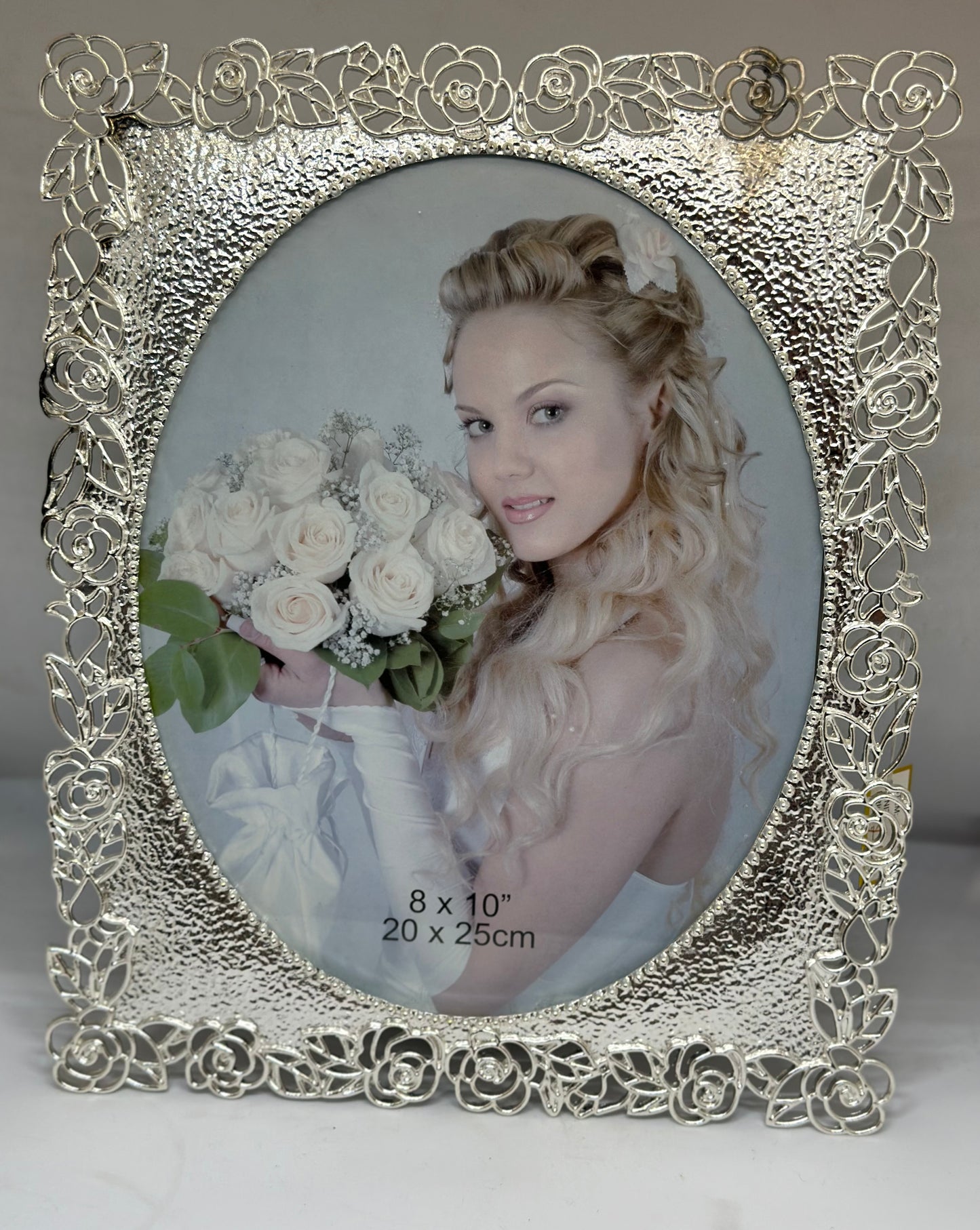 Elegant Metal Frame