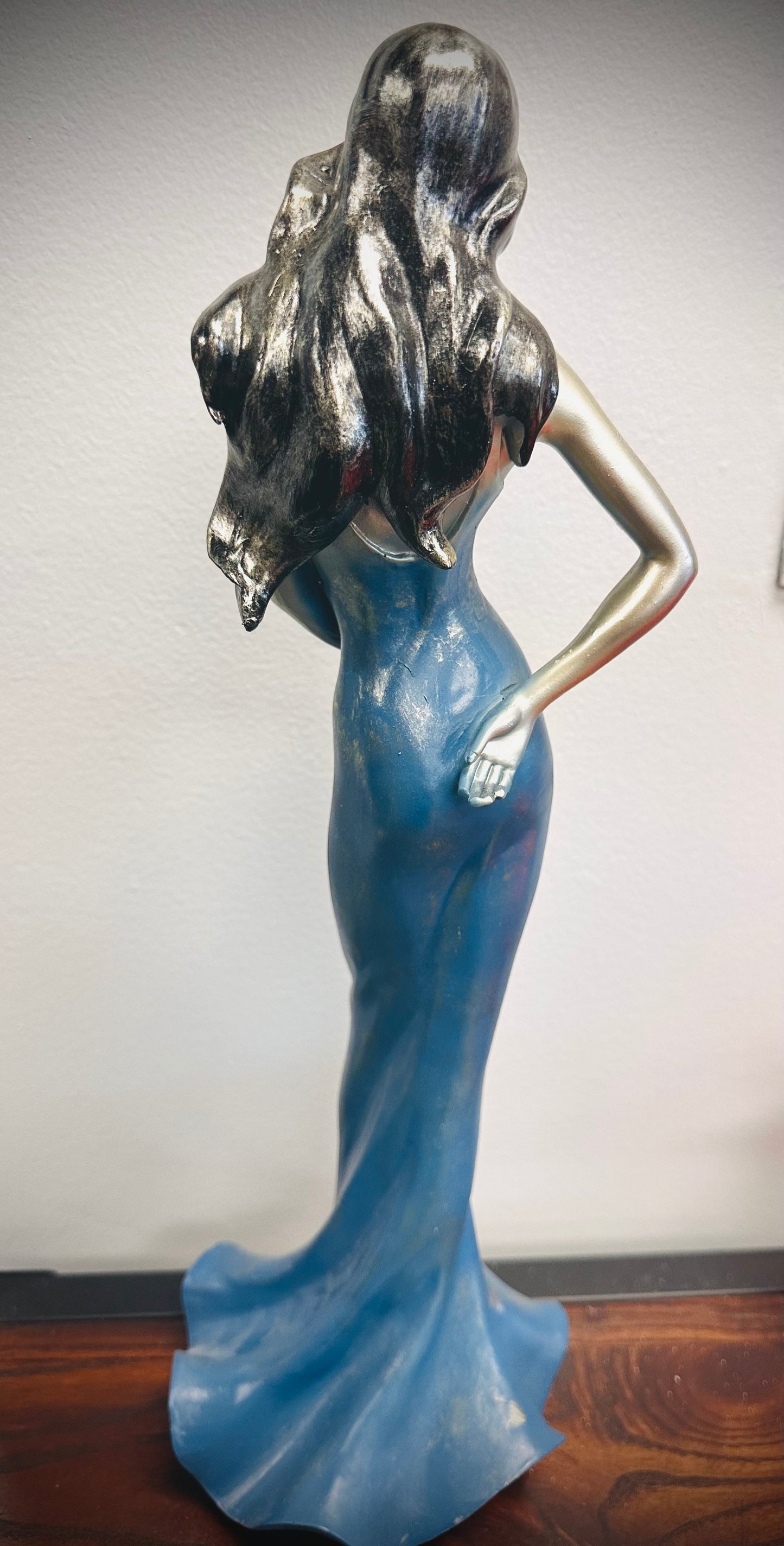 ‘Rosaline’ in Blue