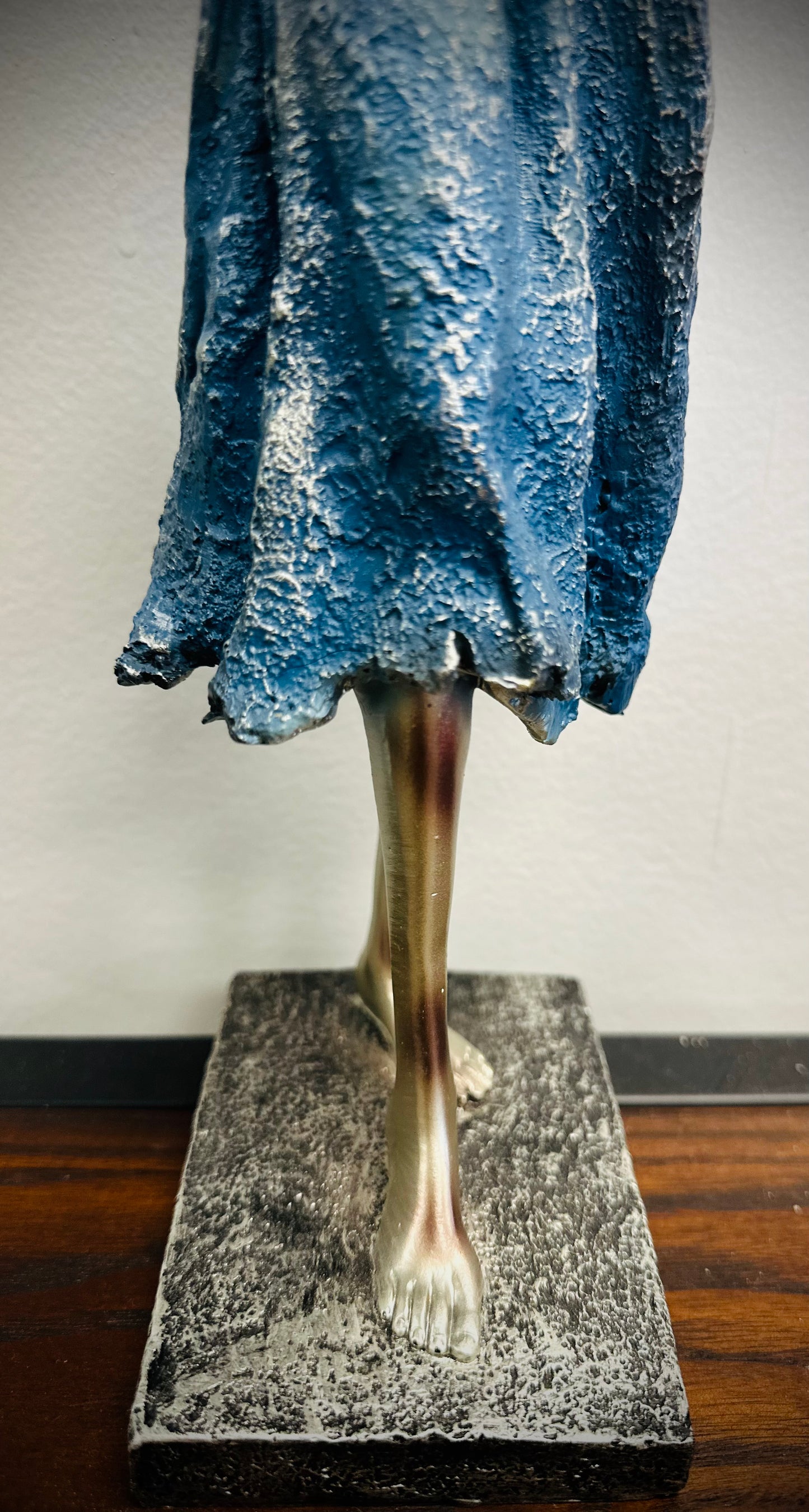 ‘Roselle’ in Blue