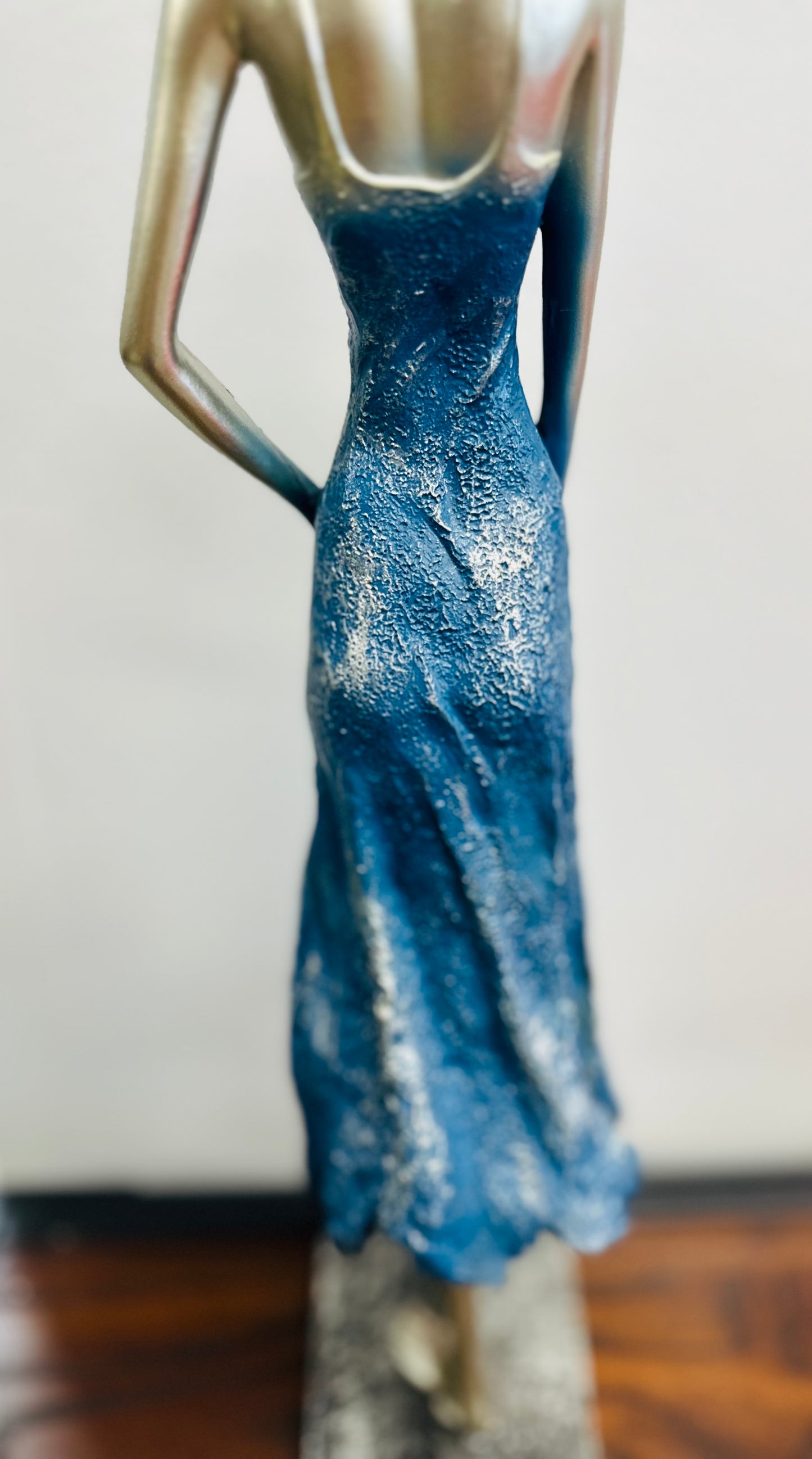 ‘Roselle’ in Blue