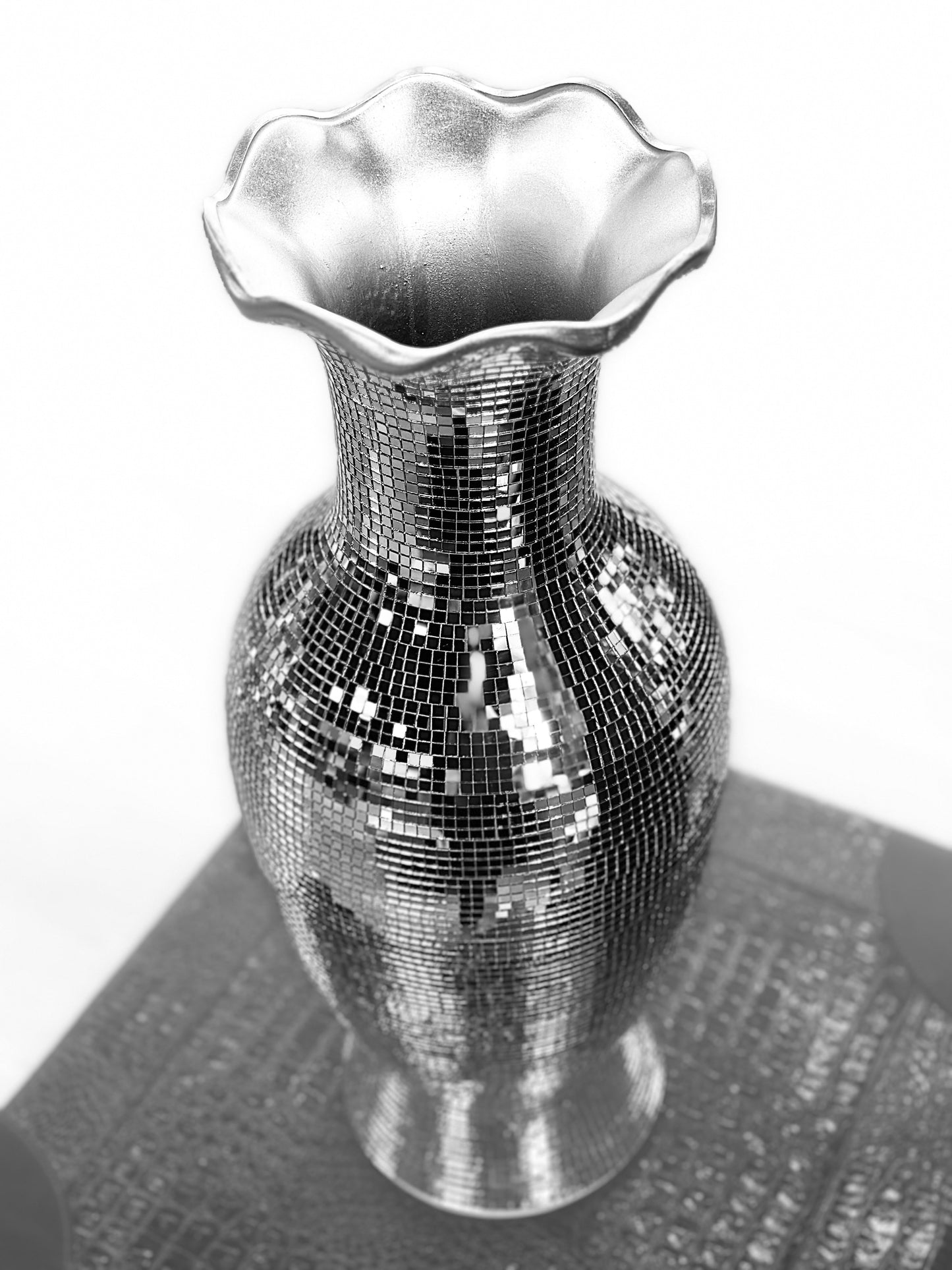 ‘Milla’ Silver Mirrored Vase