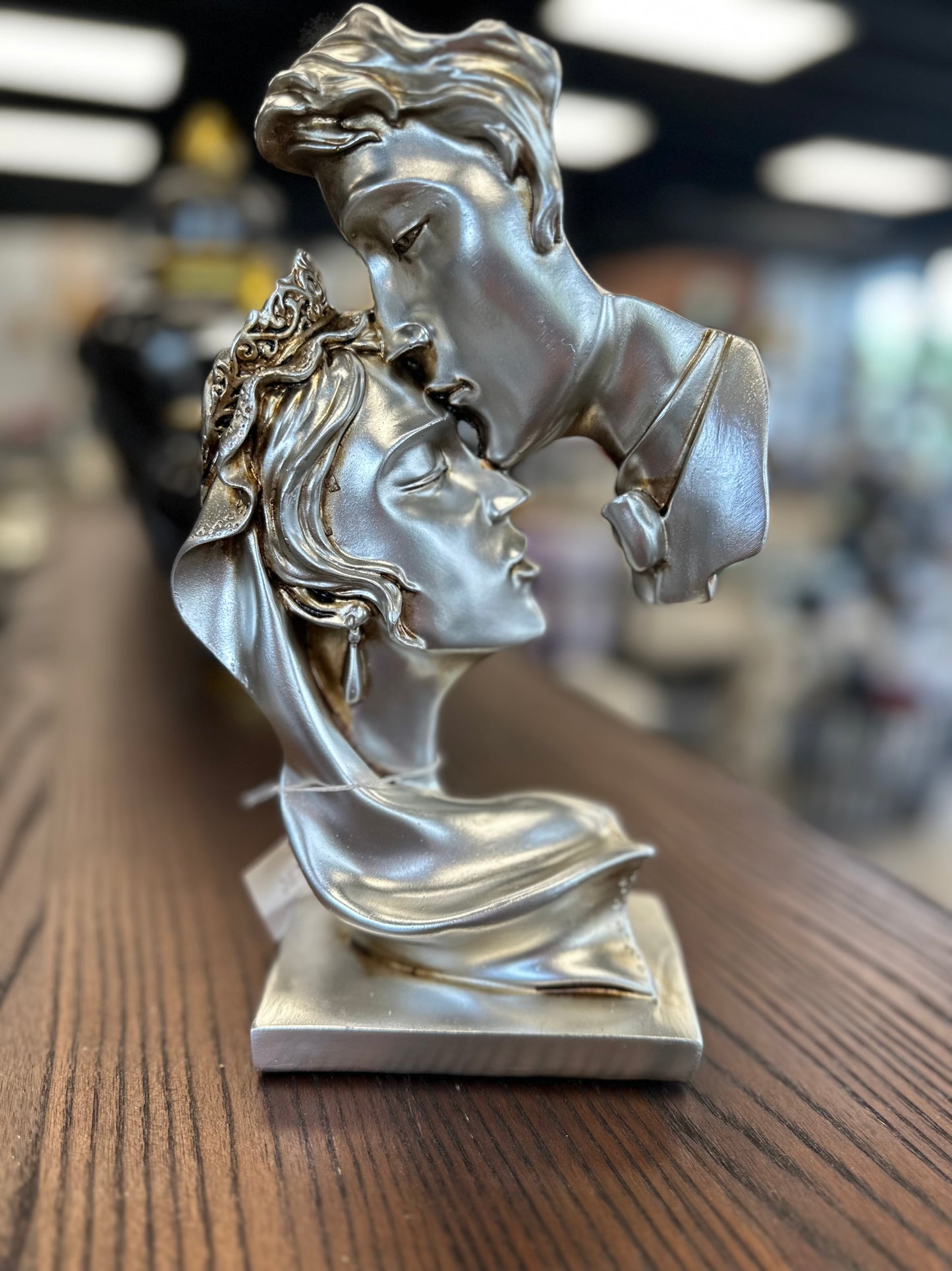 Romantic Couple Sculpture