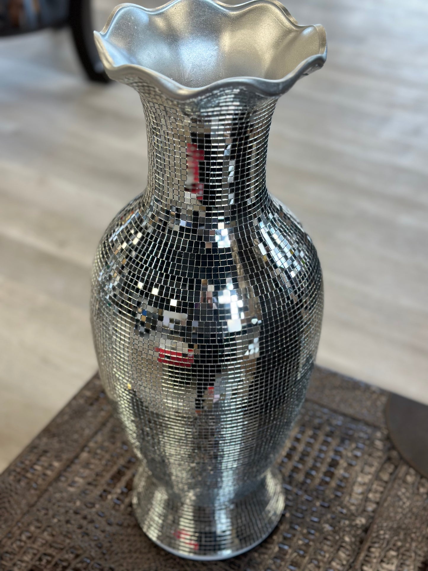 ‘Milla’ Silver Mirrored Vase