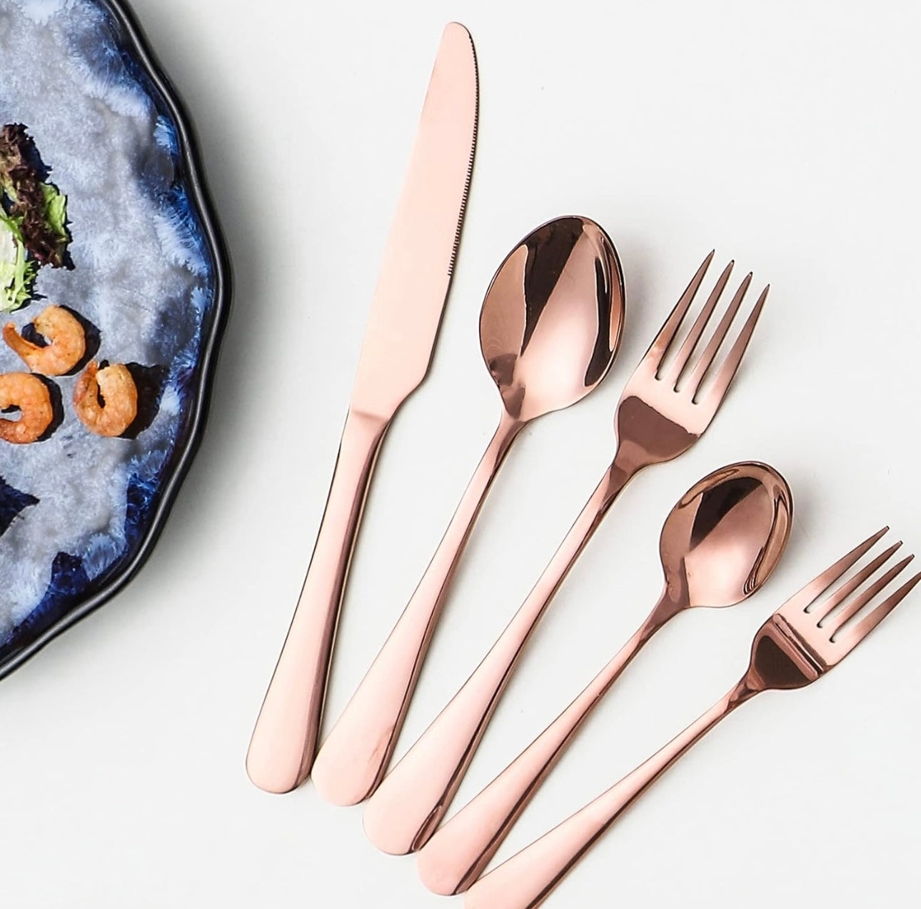 Rose Gold Elegance: Cutlery Set in Stylish Box