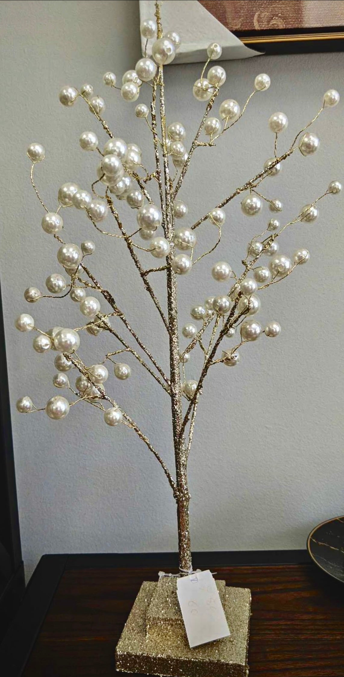 Glittery Tree with Pearls