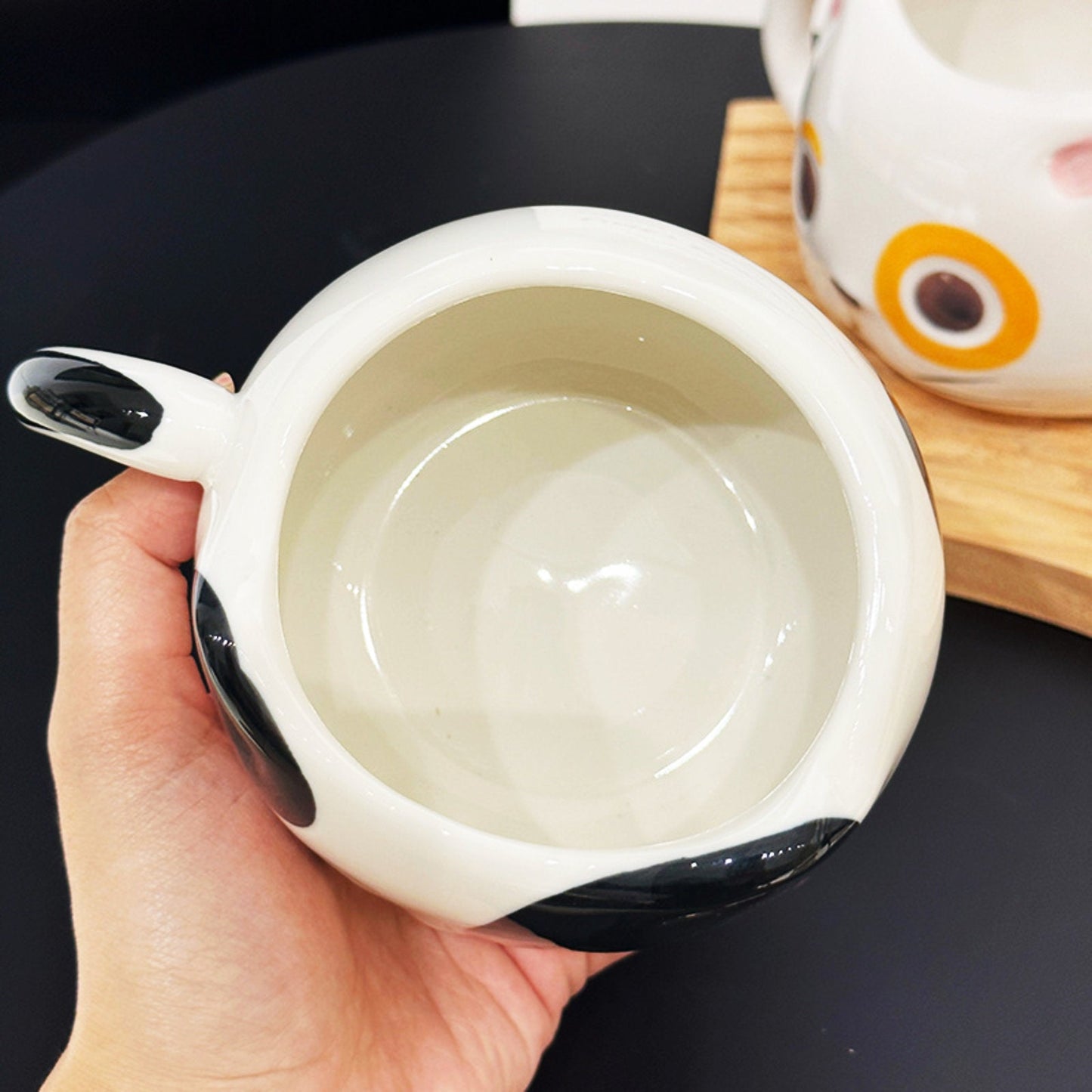 Adorable Cat-Shaped Mugs With Whimsical Design