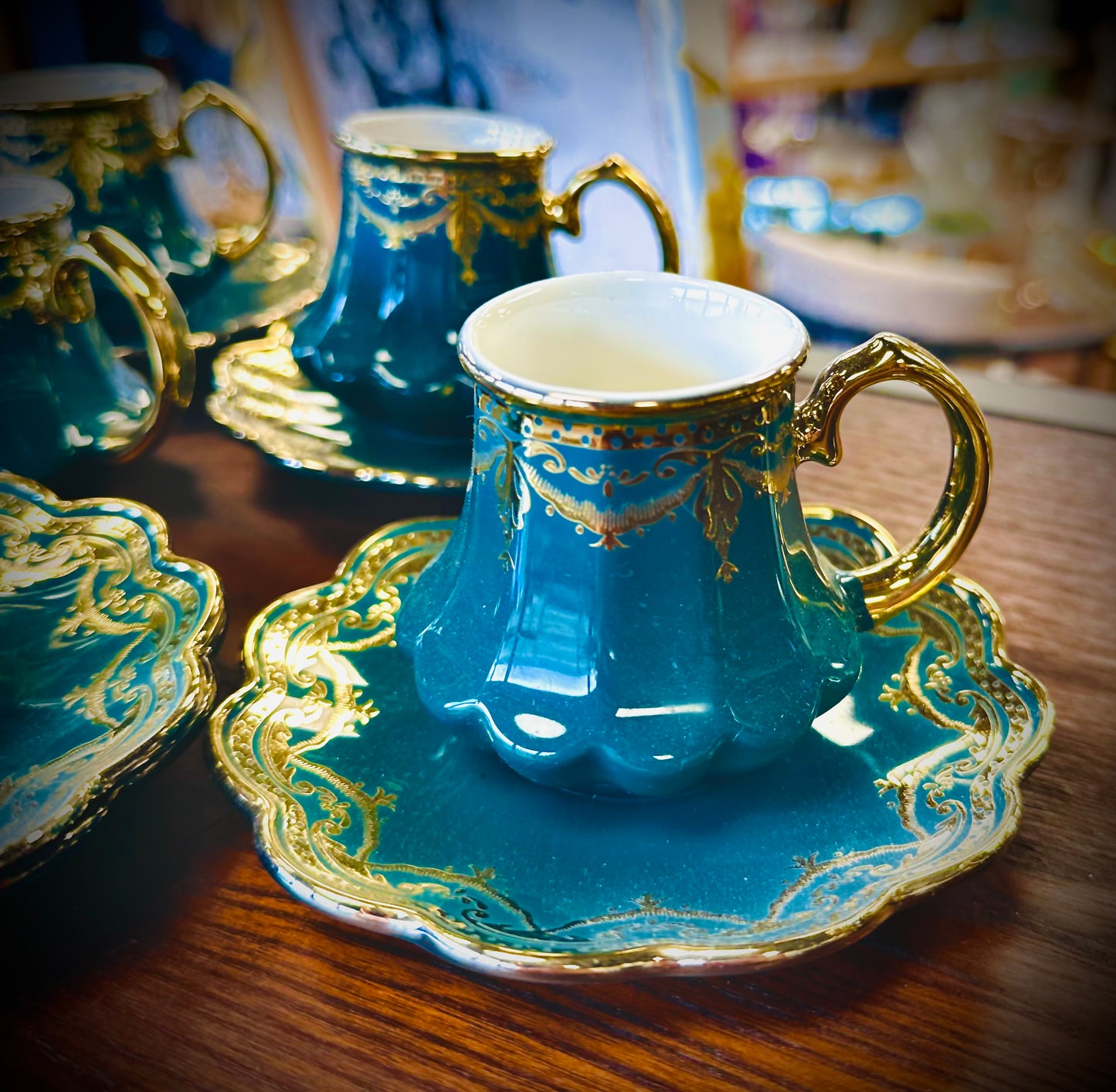 Turquoise Elegance: Gold-Rimmed Porcelain Espresso Sets for a Refined Coffee Ritual (set of 6)