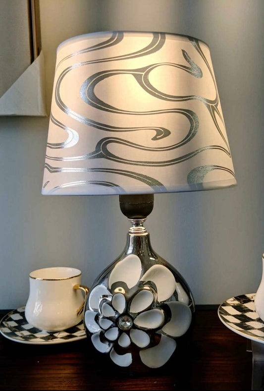 Blossoming Elegance: 13-Inch Silver and White Mini Lamp