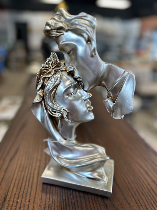 Romantic Couple Sculpture