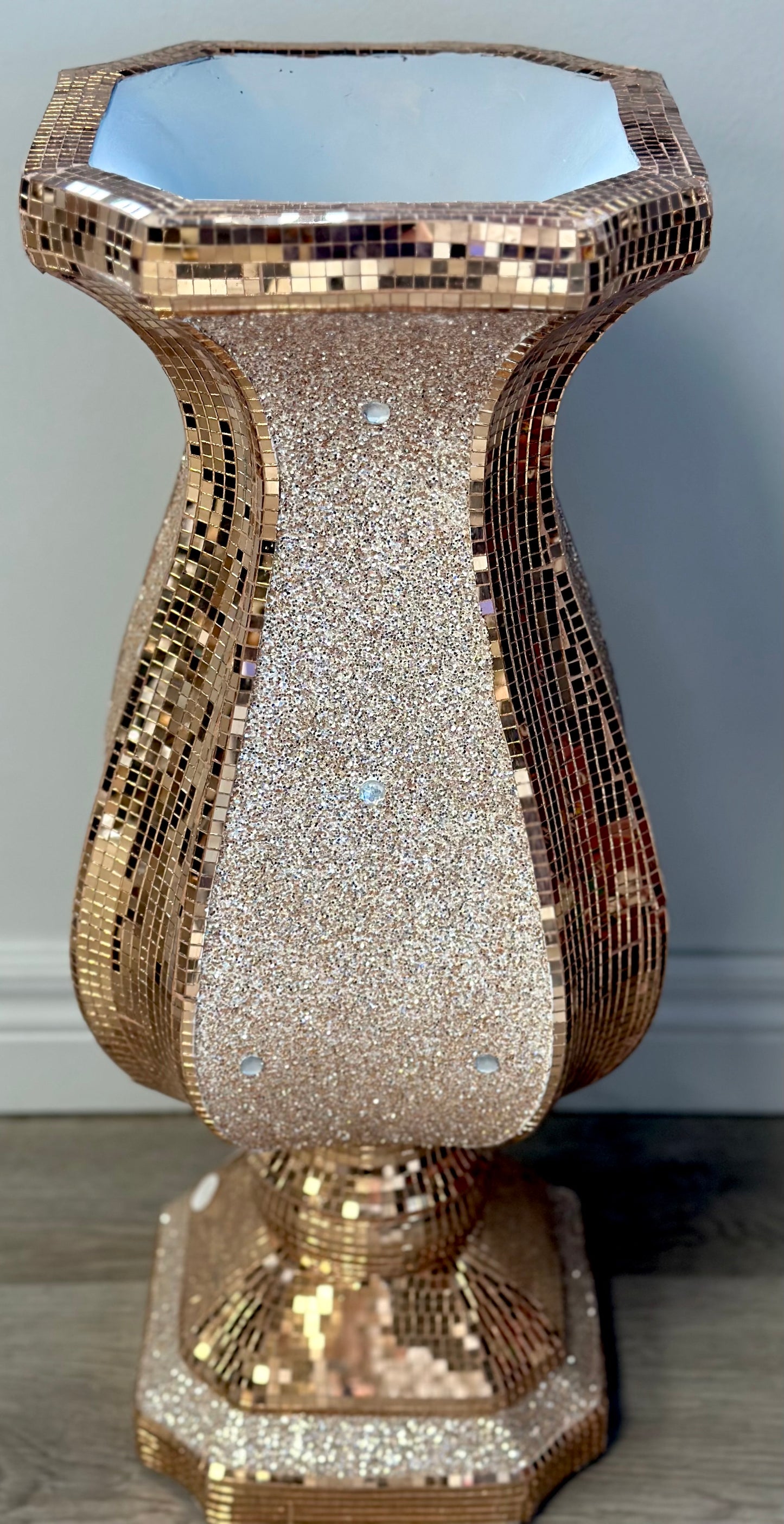 ‘Eva’ Rose Gold Extra Large Vase